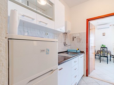 Apartment One bedroom apartment near beach Kneža, Korčula A-10168-a - Outdoor photo 11