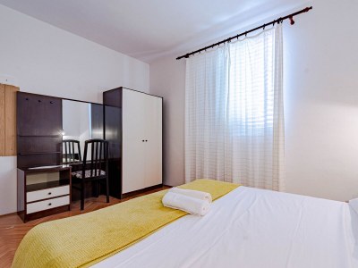 Apartment One bedroom apartment near beach Kneža, Korčula A-10168-a - Outdoor photo 14