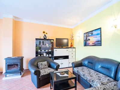 Apartment Three bedroom apartment near beach Kneža, Korčula A-10168-c - Outdoor photo 7