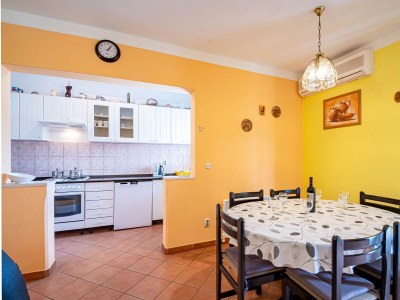 Apartment Three bedroom apartment near beach Kneža, Korčula A-10168-c - Outdoor photo 8