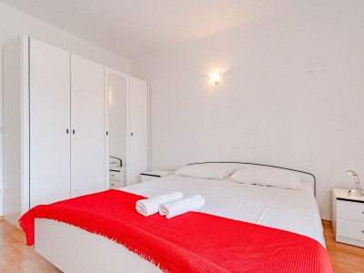 Apartment Three bedroom apartment near beach Kneža, Korčula A-10168-c - Outdoor photo 15