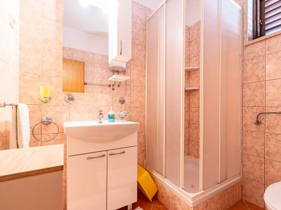 Apartment Three bedroom apartment near beach Kneža, Korčula A-10168-c - Outdoor photo 20