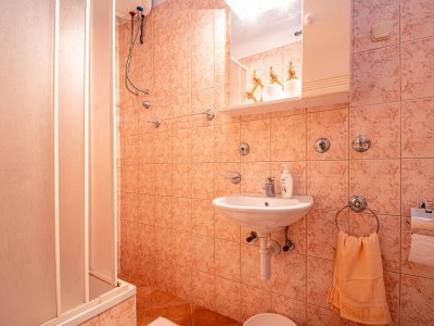 Apartment Three bedroom apartment near beach Kneža, Korčula A-10168-c - Outdoor photo 21