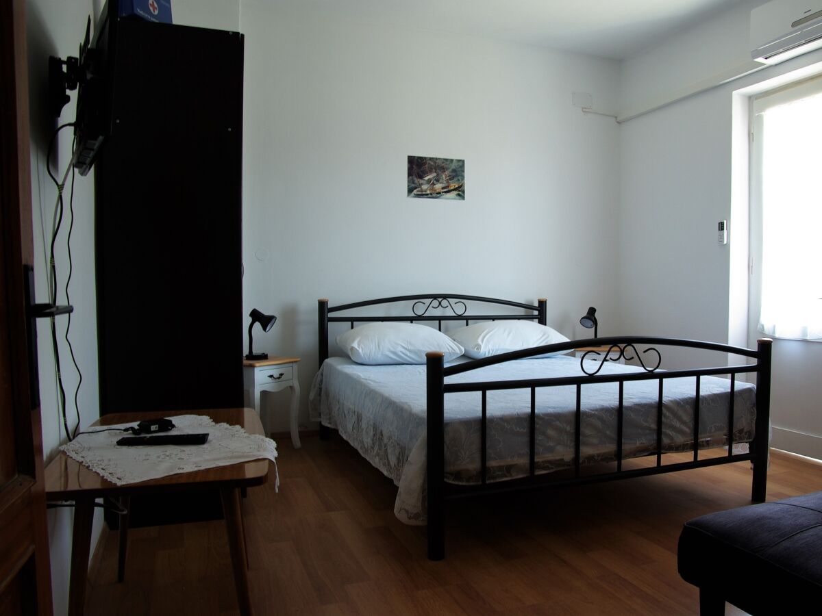 Apartment Studio flat with balcony and sea view Biograd na Moru, Biograd AS-15770-a