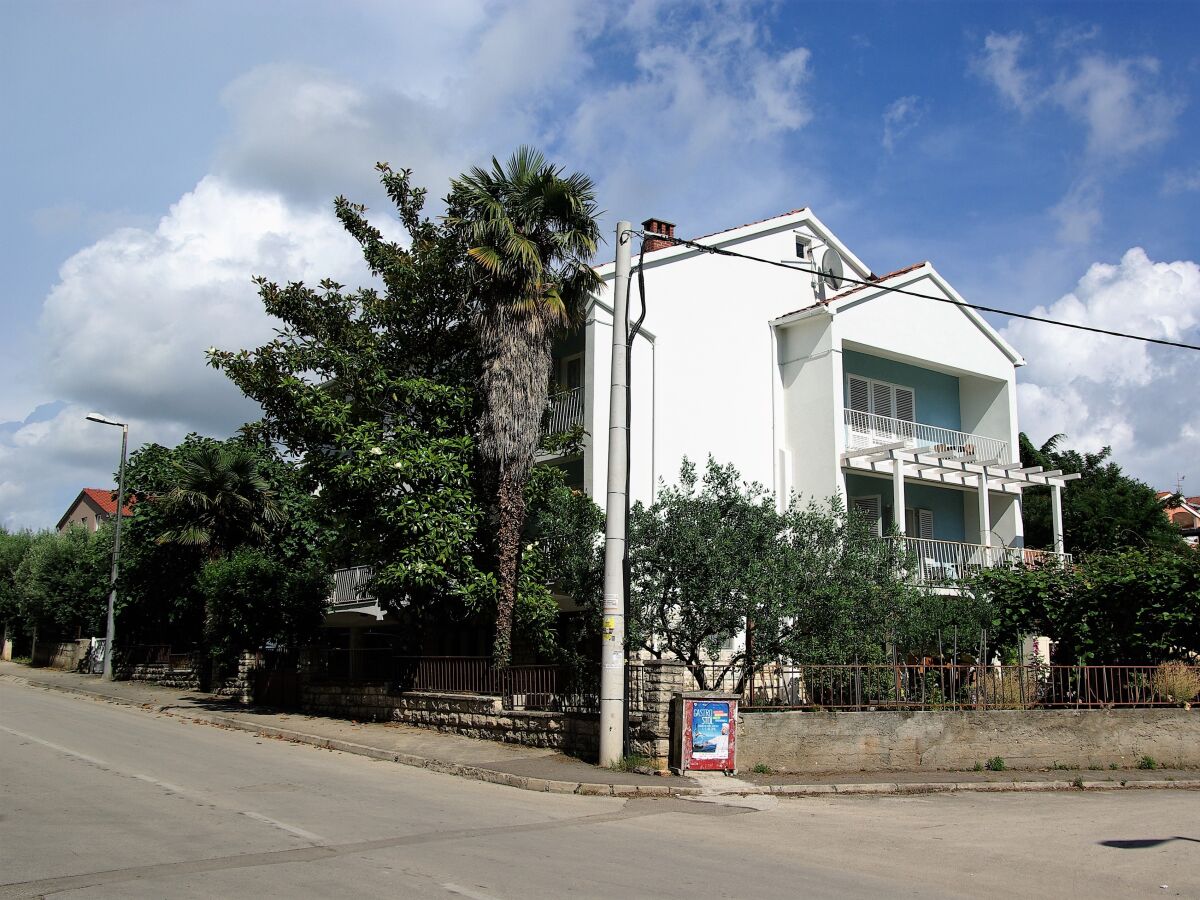 Apartment Studio flat with balcony and sea view Biograd na Moru, Biograd AS-15770-a - Outdoor photo 3