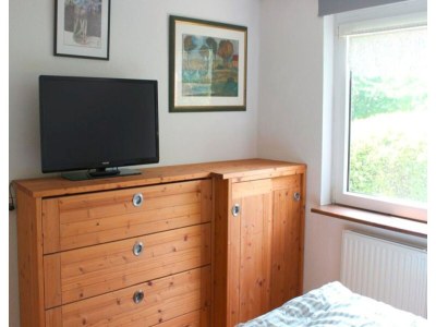 Holiday house Reetdachhaus in Burhave - Outdoor photo 7