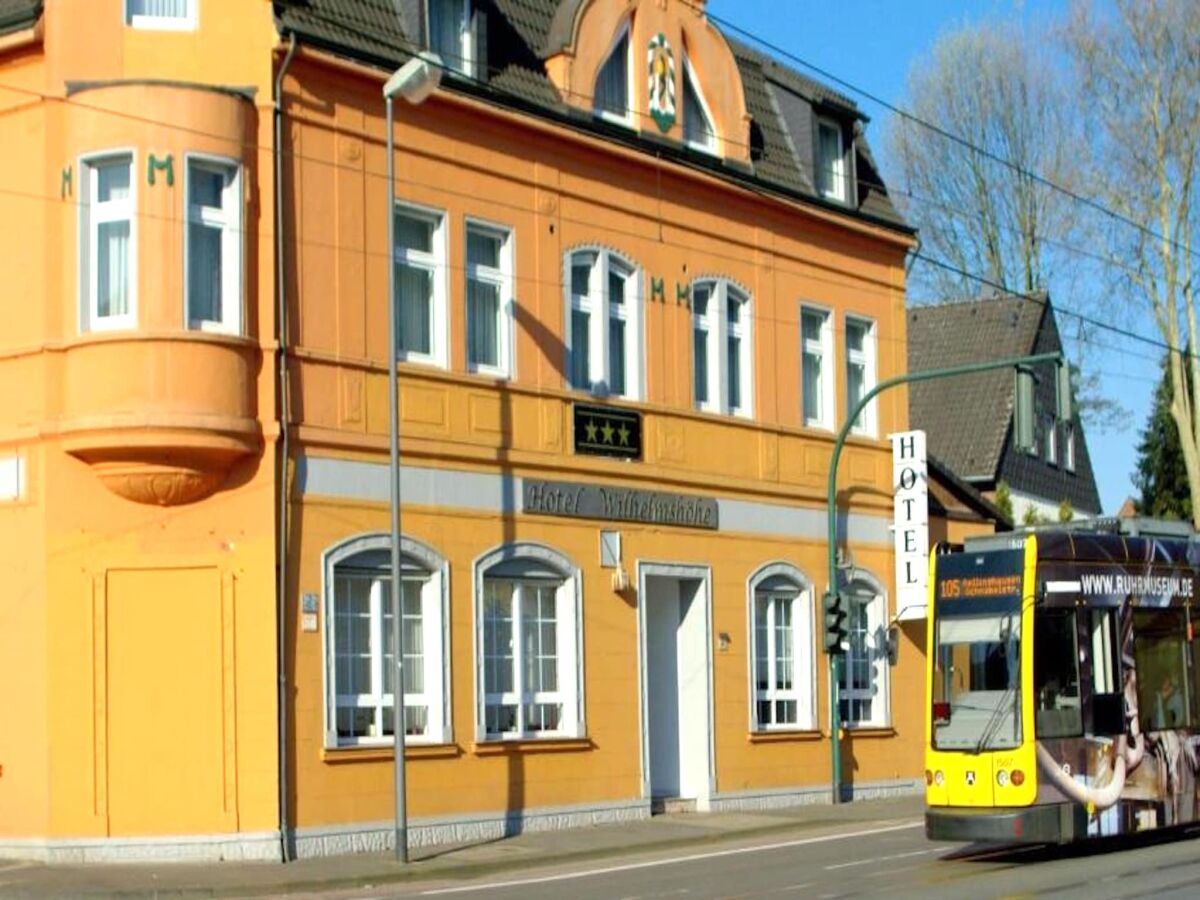 Apartment Apartment in Oberhausen near Scenic Lake - Outdoor photo 2