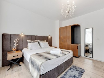 Apartment Apartment in Oberhausen near Scenic Lake in Muelheim an der Ruhr - Apartment