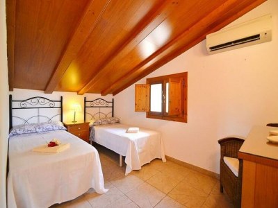 Cottage Landhaus Porto Cristo mit Pool und Garten - Features photo 18