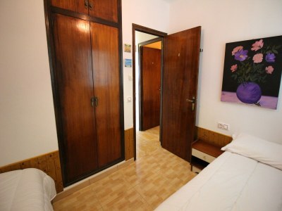 Villa House in Empuriabrava near the Beach - Features photo 17