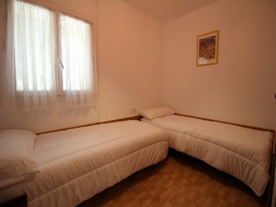 Villa House in Empuriabrava near the Beach - Features photo 25