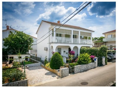 Apartment One bedroom apartment with terrace Malinska, Krk A-21689-b - Outdoor photo 2