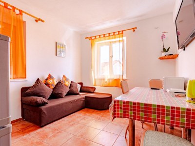 Apartment One bedroom apartment with balcony and sea view Korčula A-10051-b - Outdoor photo 13