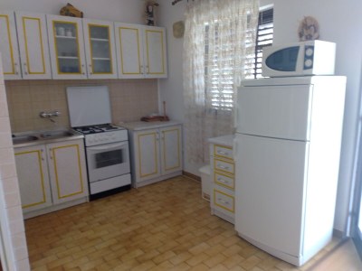 Apartment Two bedroom apartment with terrace Ivan Dolac, Hvar A-18269-b - Outdoor photo 7