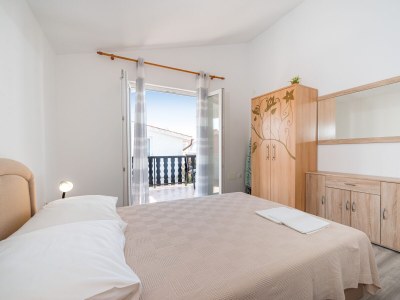 Apartment Two bedroom apartment with terrace Nin, Zadar A-23493-a - Outdoor photo 13