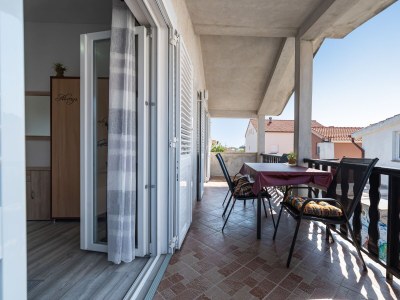 Apartment Two bedroom apartment with terrace Nin, Zadar A-23493-a - Outdoor photo 16