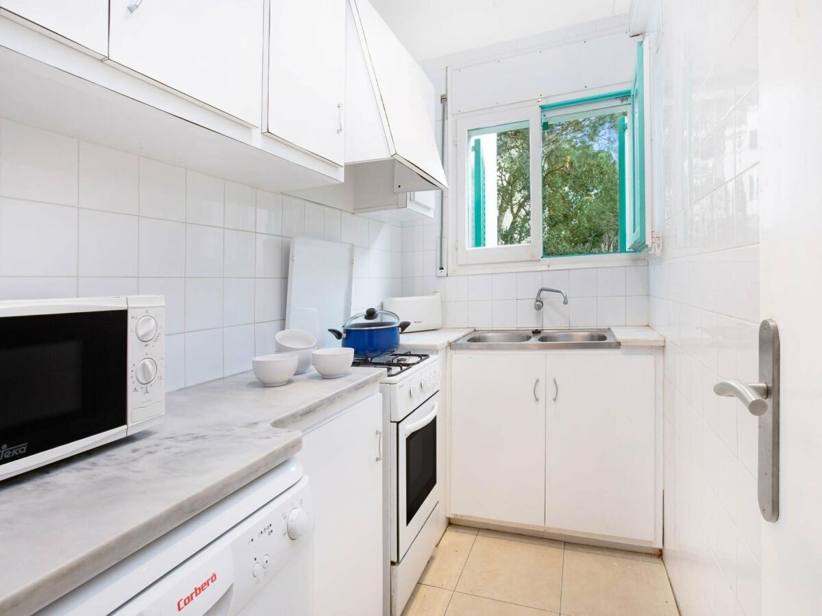 Apartment Apartment in Llafranc near Beach & City Center - Features photo 5