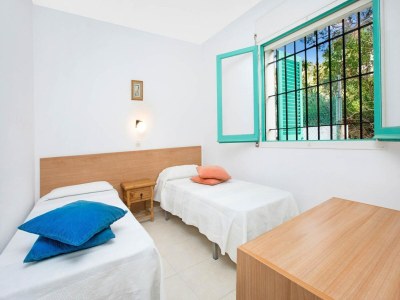 Apartment Apartment in Llafranc near Beach & City Center - Features photo 7