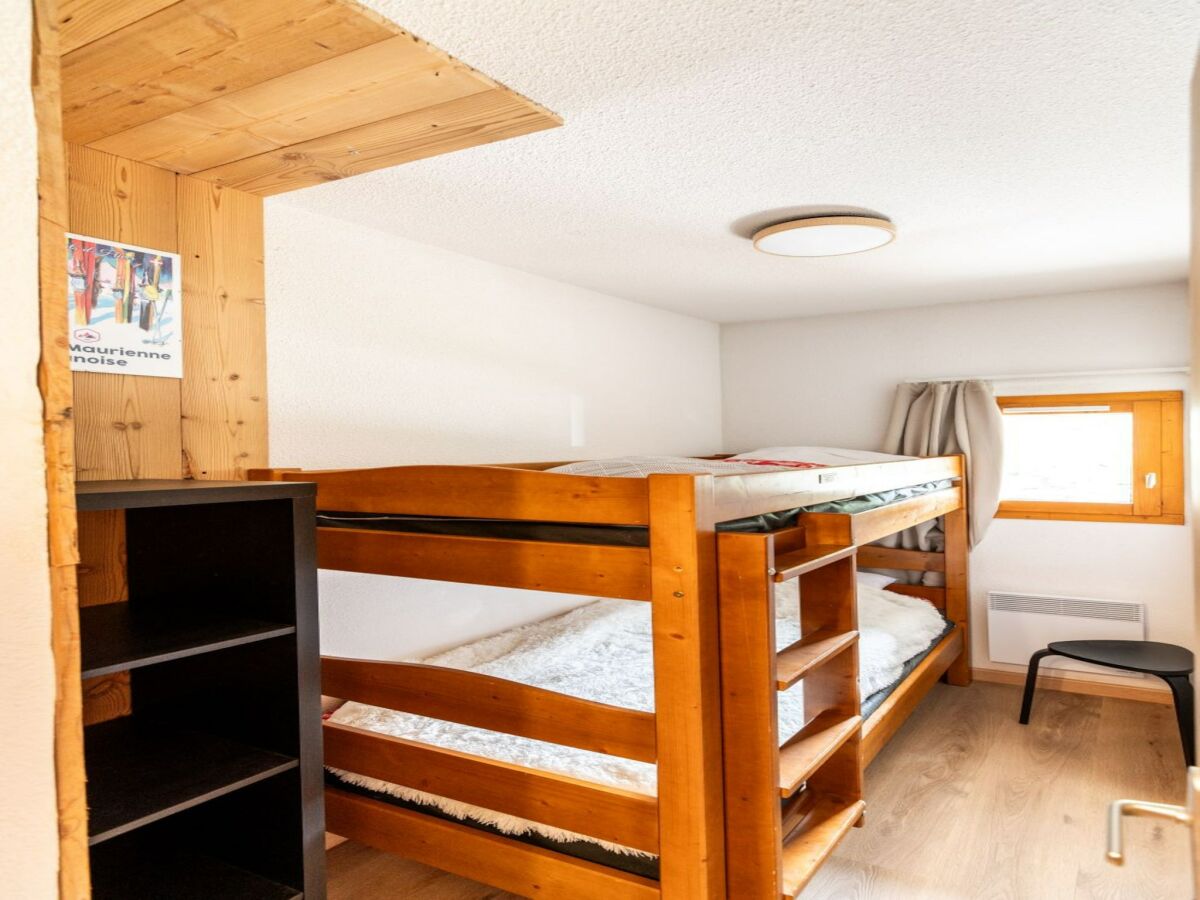 Apartment Apartment in Modane with Mountain Views - Features photo 5