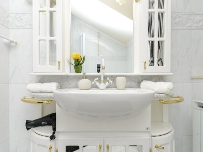 Villa Villa Piano - Four Bedroom Villa with Terrace and Swimming Pool - Features photo 7