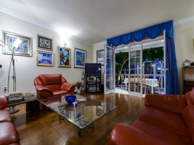 Villa Villa Piano - Four Bedroom Villa with Terrace and Swimming Pool - Features photo 11