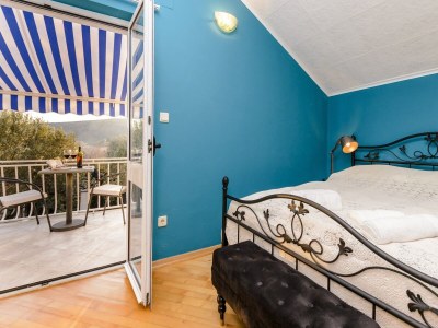 Villa Villa Piano - Four Bedroom Villa with Terrace and Swimming Pool - Features photo 19