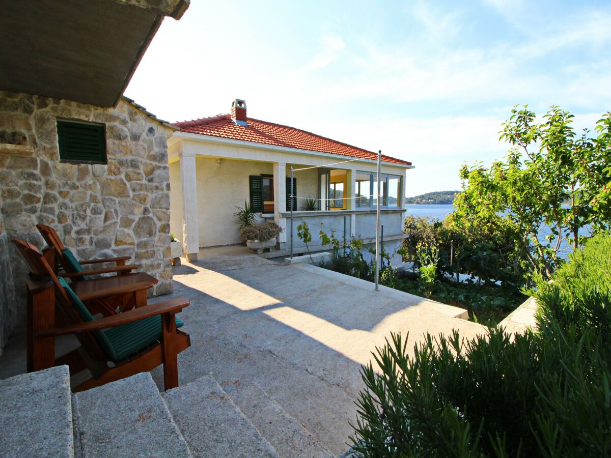 Holiday house Holiday Home Katica - One Bedroom Holiday Home with Terrace and Sea View - Outdoor photo 2