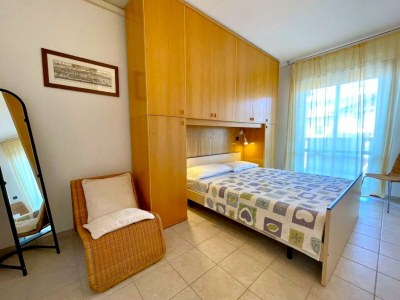 Apartment Apartment in Caorle near Sea Beach & Pool - Features photo 8