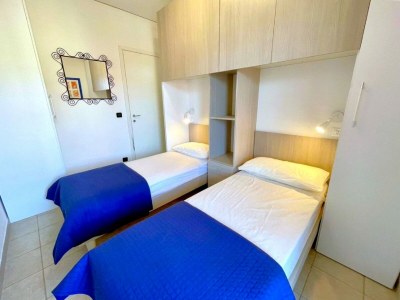 Apartment Apartment in Caorle near Sea Beach & Pool - Features photo 12