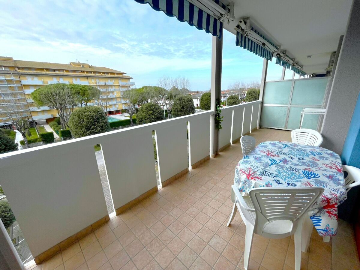 Apartment Apartment in Caorle with balcony - Outdoor photo 4