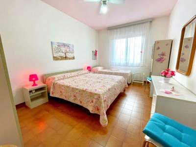Apartment Apartment in Caorle with balcony - Features photo 10