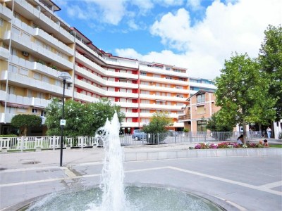 Apartment Holiday Home in Caorle near Beach - Outdoor photo 6