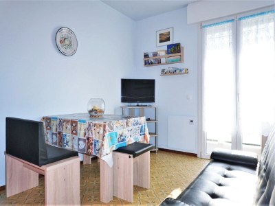 Apartment Holiday Home in Caorle near Beach - Features photo 12