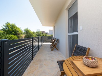 Apartment Two bedroom apartment with terrace and sea view Vir - Lozice, Vir A-24328-b - Outdoor photo 38