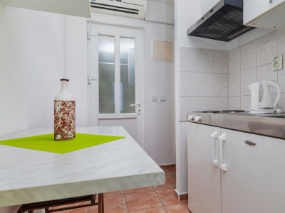 Apartment Studio flat near beach Drašnice, Makarska AS-24869-b - Outdoor photo 13