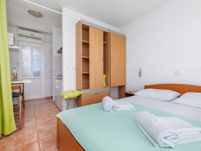 Apartment Studio flat near beach Drašnice, Makarska AS-24869-b - Outdoor photo 14