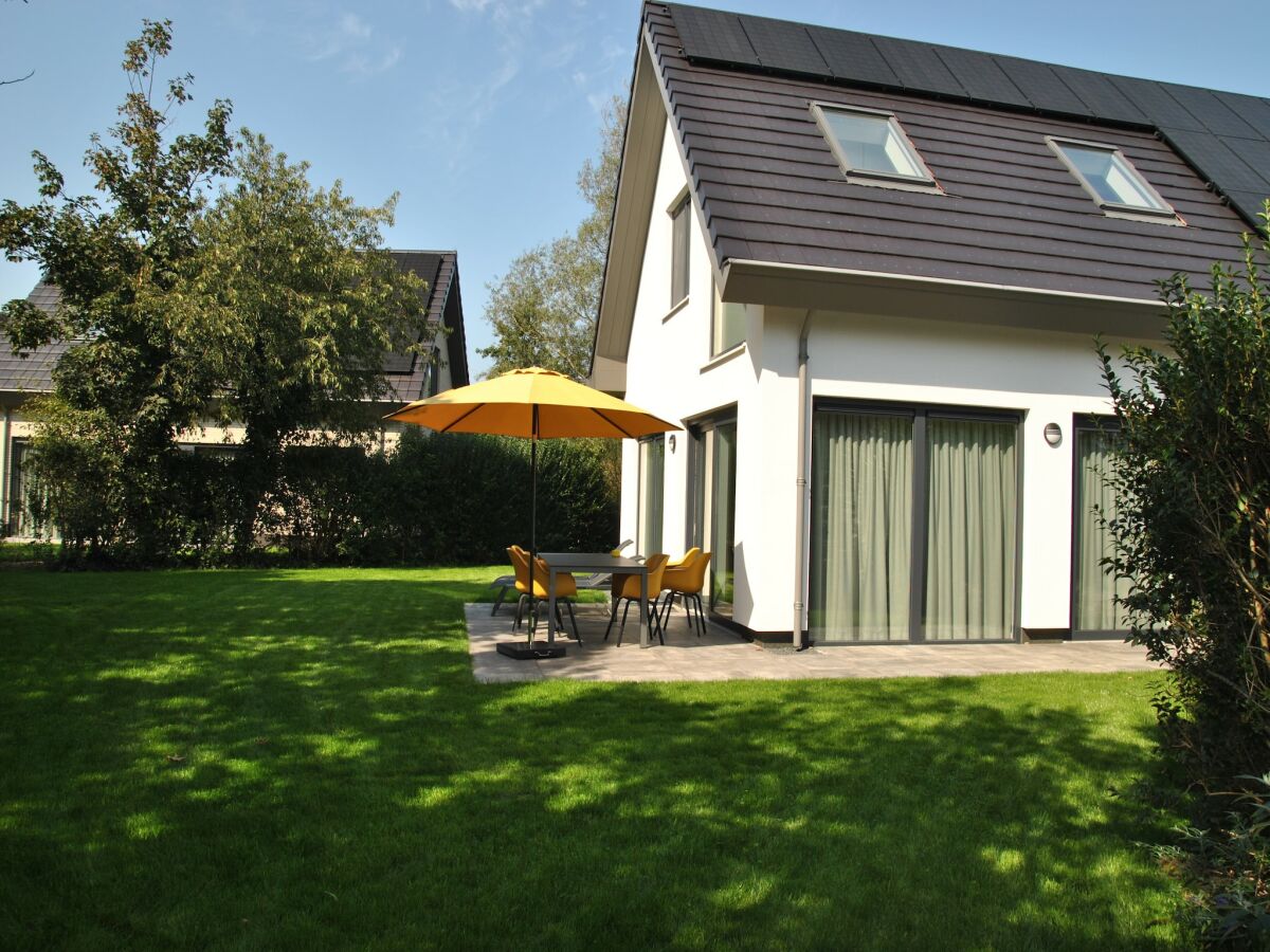 Holiday house Bungalow in Texel near National Park - Outdoor photo 4