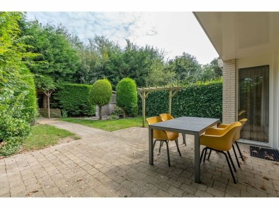 Bungalow Island Getaway w/ Spa Bath - Outdoor photo 3