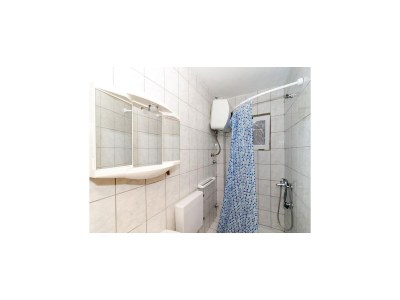 Apartment Apartments Ereš Zuronja-One-Bedroom Apartment with Sea View 3 - Features photo 8