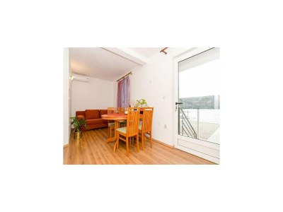 Apartment Apartments Ereš Zuronja-One-Bedroom Apartment with Sea View 3 - Outdoor photo 29