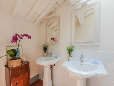 Villa Villa near Lucca with Tuscan Garden Views - Outdoor photo 21