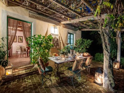 Villa Villa in Tuscany with Infinity Pool and Views - Outdoor photo 23