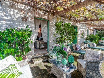 Villa Villa in Tuscany with Infinity Pool and Views - Outdoor photo 40