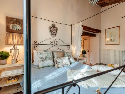 Villa Villa in Tuscany with Infinity Pool and Views - Features photo 64