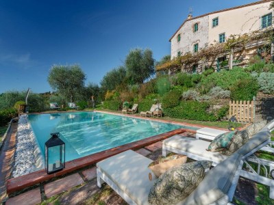 Villa Villa in Tuscany with Infinity Pool and Views - Outdoor photo 116