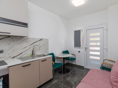 Apartment One bedroom apartment with terrace and sea view Duće, Omiš A-2758-c - Outdoor photo 10