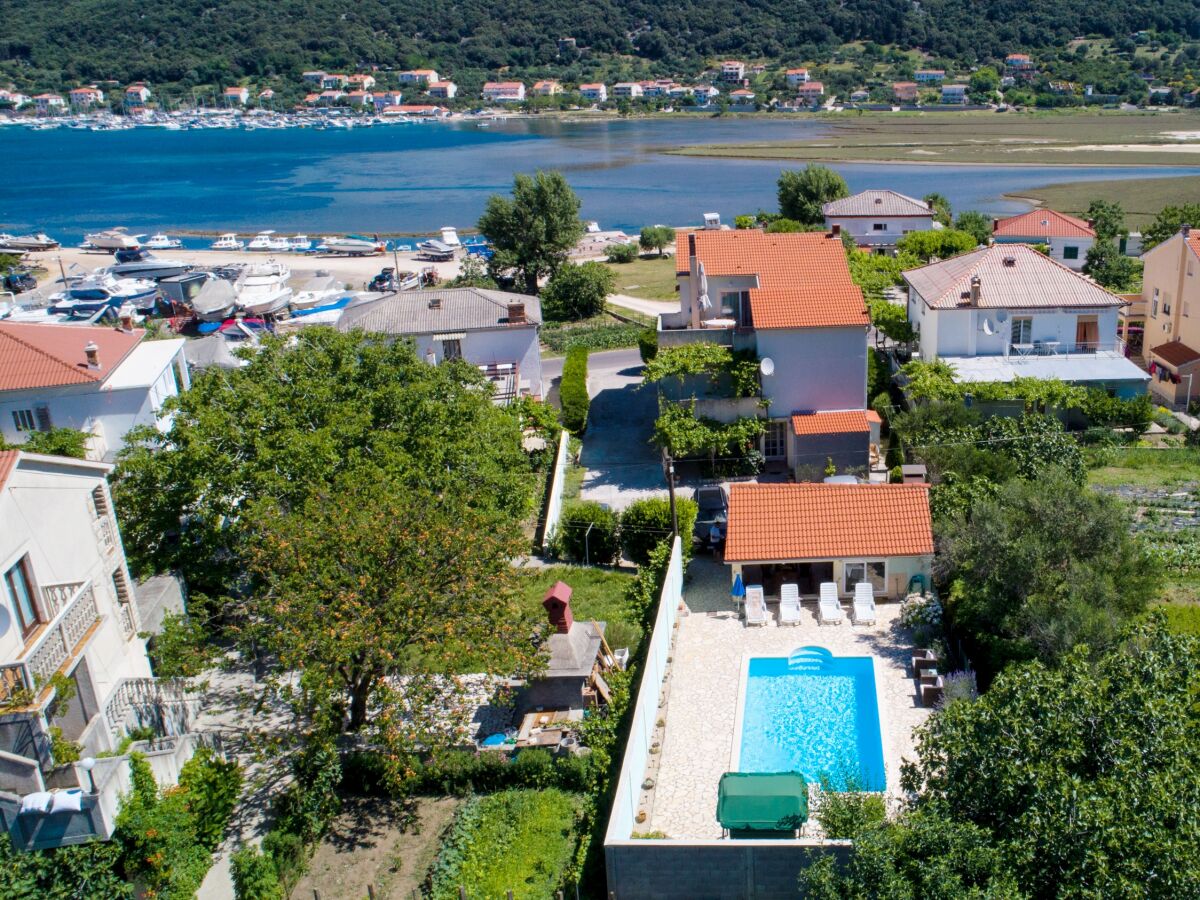 Apartment Two bedroom apartment with terrace Supetarska Draga - Donja, Rab A-2019-c