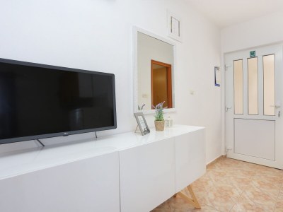 Apartment Two bedroom apartment near beach Sevid, Trogir A-4286-c - Outdoor photo 31