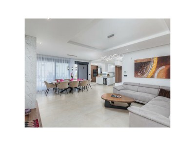 Villa No title - Features photo 17