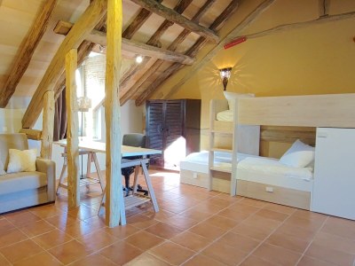 Holiday house Chaliniac : Maison en Pierre avec piscine chauffée - Features photo 17